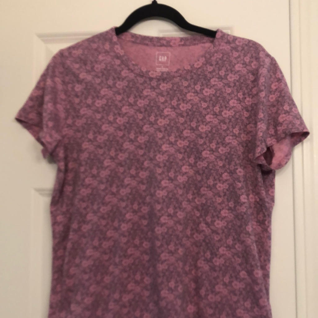 Cute Gap Tee Shirt